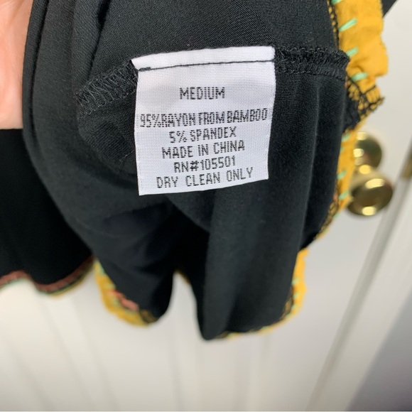 Double D Ranch Women Size Medium Floral Embroidered Tunic Western - Picture 5 of 5